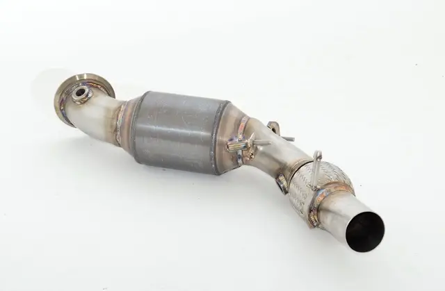 Friedrich Motorsport 76mm Downpipe + 200 Zellen HJS Sport-Kat für BMW 1er F20/21 Abverkauf