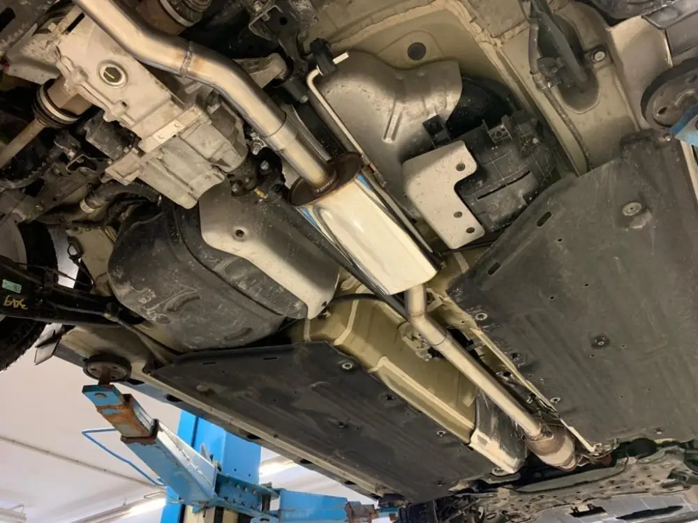 Fox Auspuff Vorschalldämpfer Schalldämpfer für Hyundai Kona 1.6l 130kW Sale