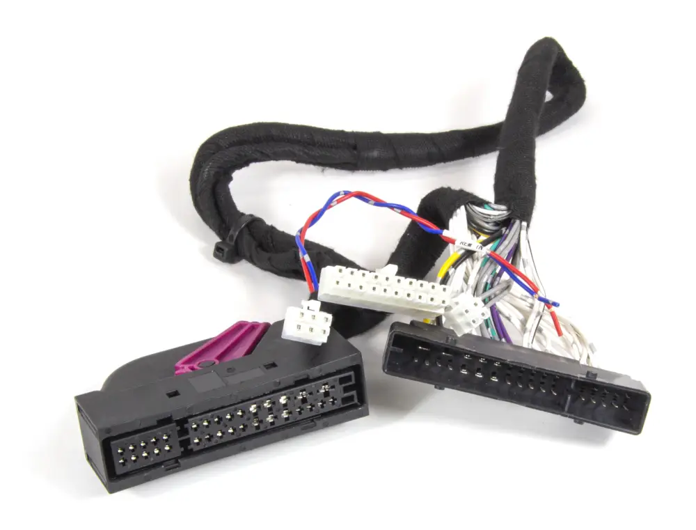 Nur Heute MUSWAY plug&play Kabelset Anschlusskabel für Audi OEM Soundsystem MPK-AUD2M6