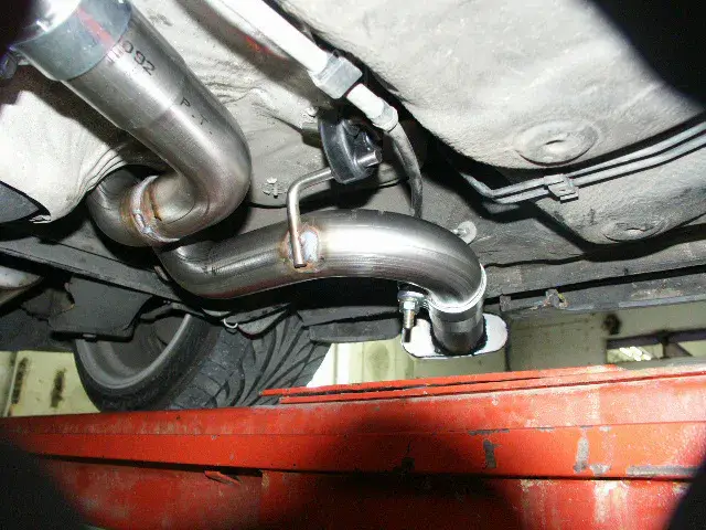 Fox VW Golf IV 3-türig Endschalldämpfer Side Pipe - 135x80 Typ 50 Ausgang auf Fahrerseite Schnäppchen