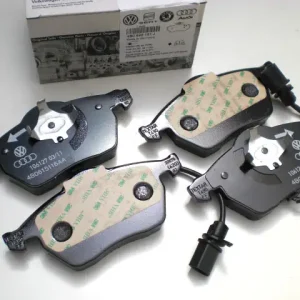 Schneller Versand Original Audi A6 Bremsbeläge Vorderachse Bremsen 1LV 1ZT Beläge 4F0698151K