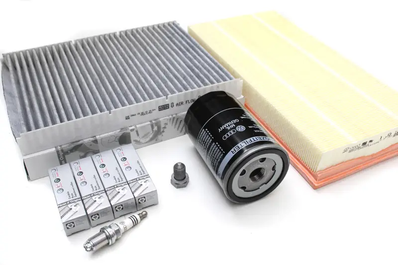 Aktuell Audi A4 1.8T Inspektionspaket Original Teile Set