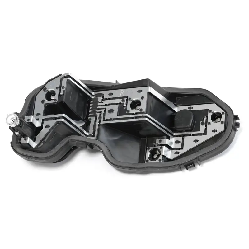 Original VW Scirocco Lampenträger rechts Halter Schlussleuchte 1K8945258C Neue Kollektion